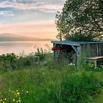Vakantiehuis House By The Sea *
