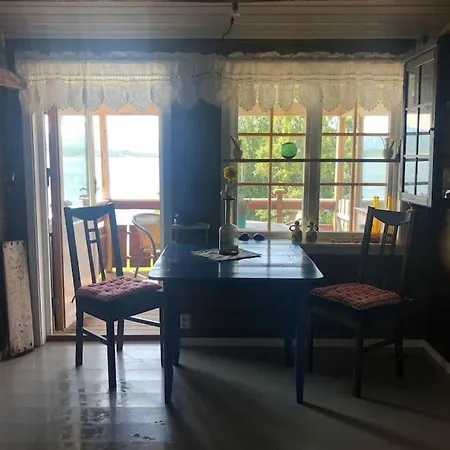 House By The Sea Дом отдыха *