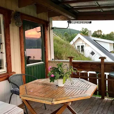 House By The Sea *